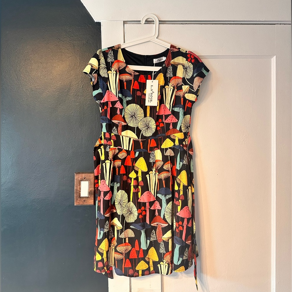 LA Soul mushroom dress with pockets new